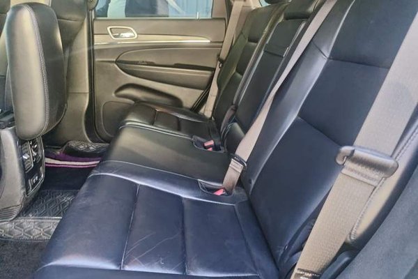 Jeep Grand Cherokee 2020, 60100 км, за 25140 USD - фото 17