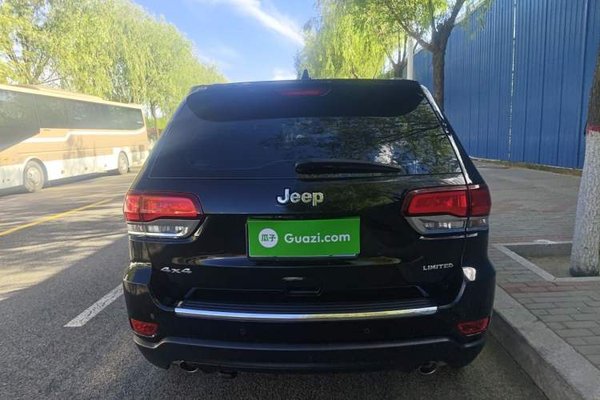 Jeep Grand Cherokee 2020, 60100 км, за 25140 USD