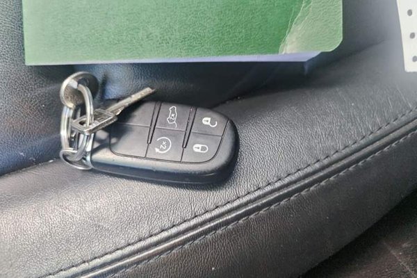 Jeep Grand Cherokee 2020, 60100 км, за 25140 USD - фото 20