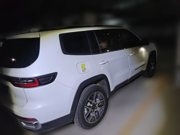 Jeep Grand Commander 2022, 45700 км, за 13779 USD - фото 6