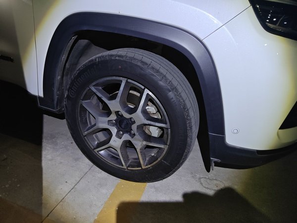 Jeep Grand Commander 2022, 45700 км, за 13779 USD - фото 8