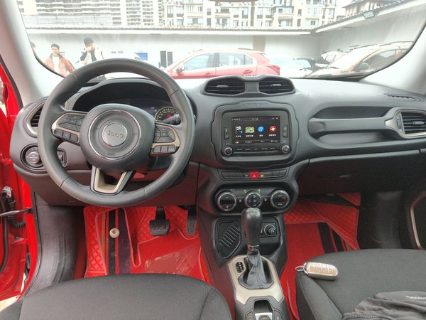 Jeep Renegade 2016, 149900 км, за 6259 USD - фото 13