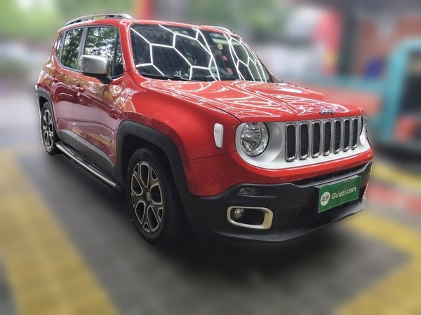 Jeep Renegade 2016, 55199 км, за 6157 USD