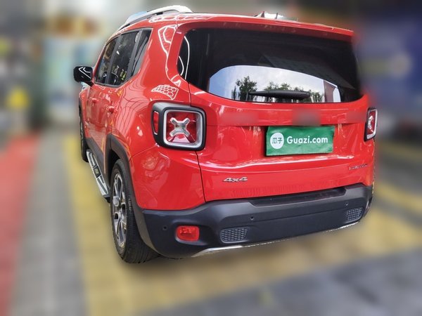 Jeep Renegade 2016, 55199 км, за 6157 USD