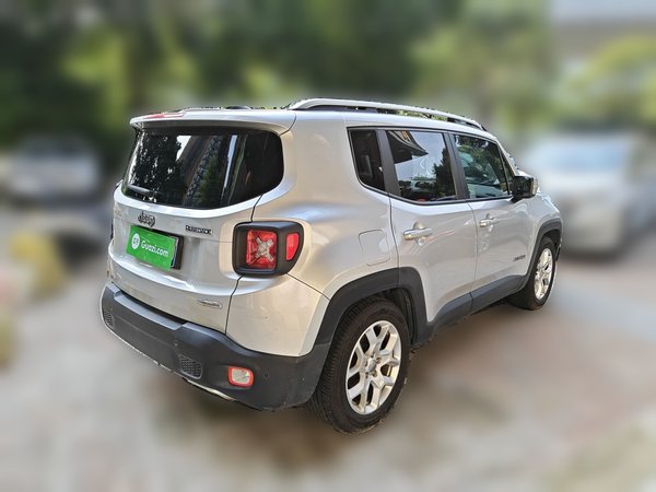 Jeep Renegade 2016, 81400 км, за 6022 USD
