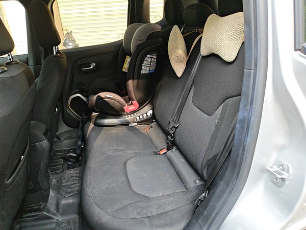 Jeep Renegade 2016, 81400 км, за 6022 USD - фото 12