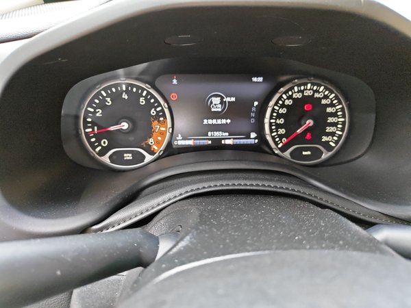 Jeep Renegade 2016, 81400 км, за 6022 USD - фото 8