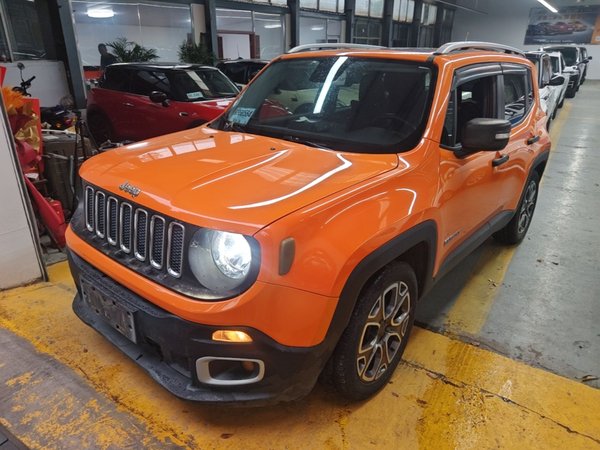 Jeep Renegade · 2016 год