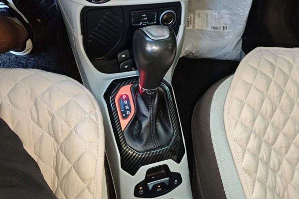 Jeep Renegade 2017, 57700 км, за 5870 USD - фото 16