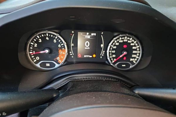 Jeep Renegade 2017, 57700 км, за 5870 USD - фото 13