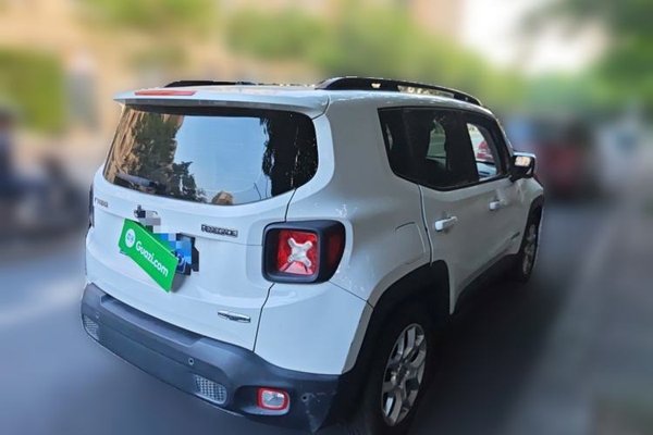 Jeep Renegade 2017, 57700 км, за 5870 USD - фото 9