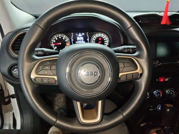 Jeep Renegade 2017, 92500 км, за 5357 USD - фото 12