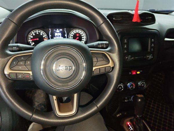 Jeep Renegade 2017, 92500 км, за 5357 USD - фото 20