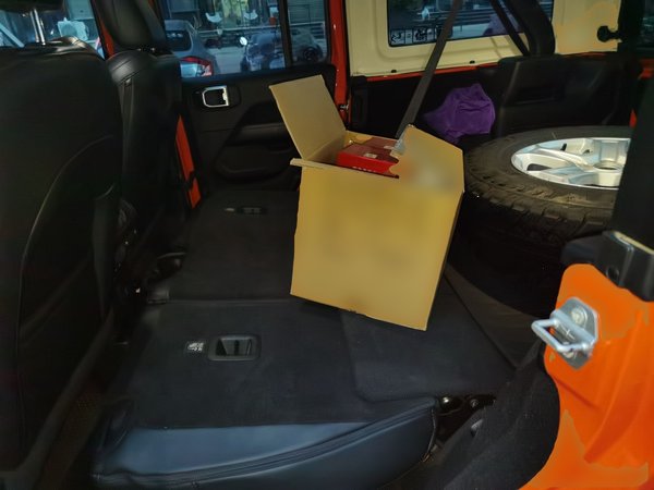 Jeep Wrangler 2018, 60500 км, за 32352 USD - фото 18