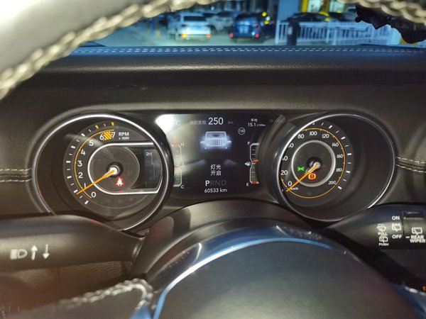 Jeep Wrangler 2018, 60500 км, за 32352 USD - фото 12