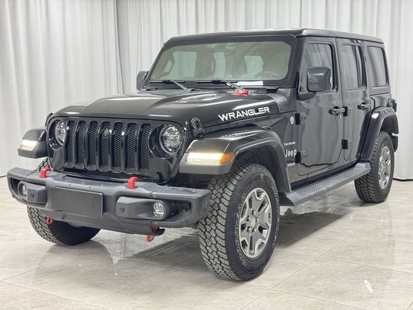 Jeep Wrangler · 2019 год