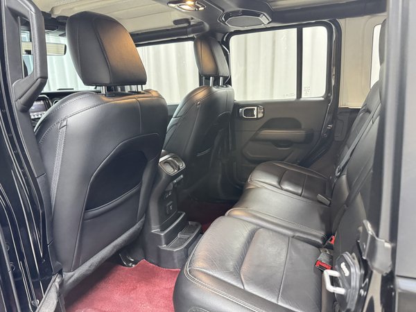 Jeep Wrangler 2019, 126200 км, за 33322 USD - фото 12