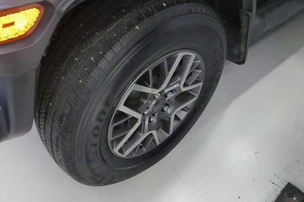 Jeep Wrangler New Energy 2021, 52200 км, за 40522 USD - фото 10