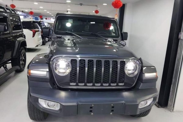 Jeep Wrangler New Energy 2021, 52200 км, за 40522 USD