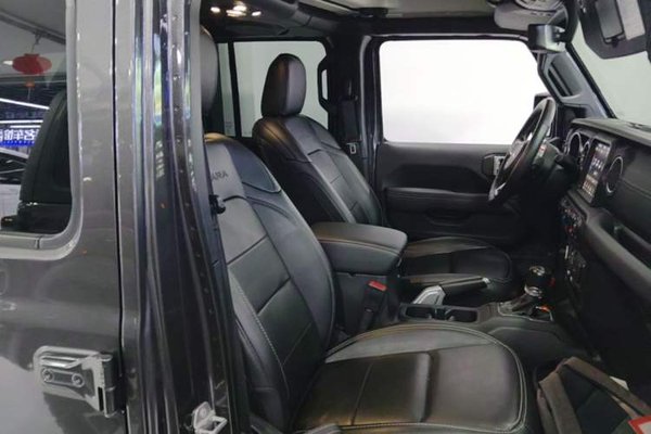 Jeep Wrangler New Energy 2021, 52200 км, за 40522 USD - фото 19