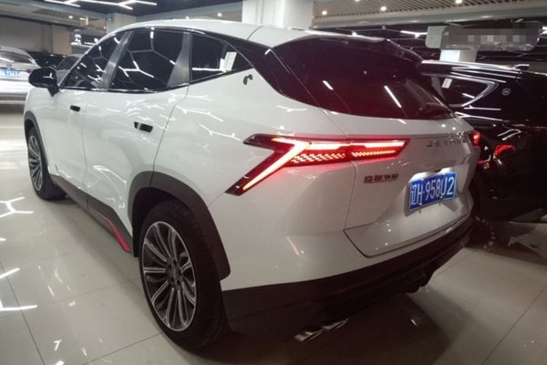JETOUR Dashing 2022, 35000 км, за 12645 USD