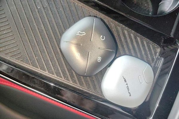 JETOUR Dashing 2024, 9400 км, за 13701 USD - фото 23