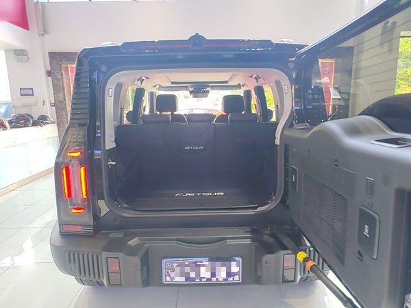 JETOUR Traveler 2023, 10300 км, за 20953 USD - фото 22