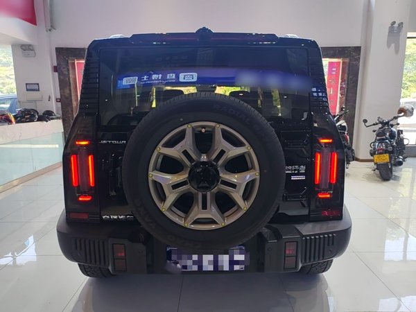 JETOUR Traveler 2023, 10300 км, за 20953 USD
