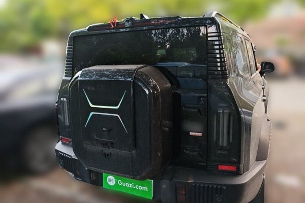 JETOUR Traveler 2023, 40199 км, за 18061 USD