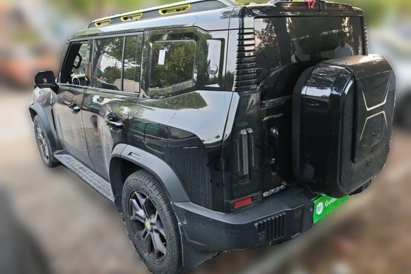 JETOUR Traveler 2023, 40199 км, за 18061 USD
