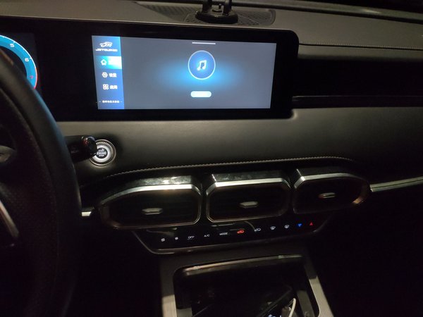 JETOUR X70 PLUS 2021, 61600 км, за 7498 USD - фото 11