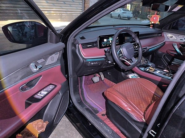 JETOUR X70 PLUS 2023, 28300 км, за 11037 USD - фото 17