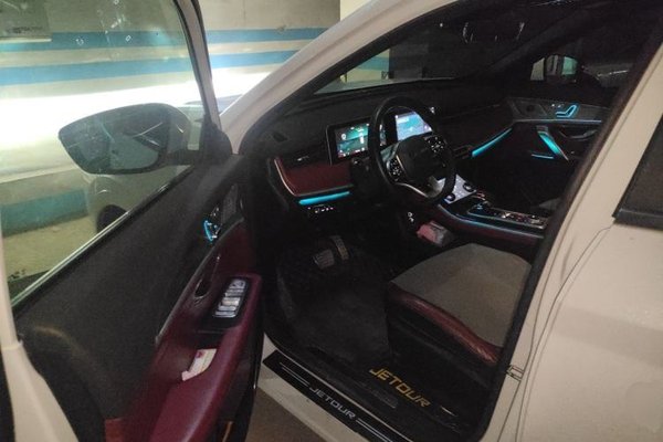 JETOUR X70 PLUS 2023, 35900 км, за 10243 USD - фото 16