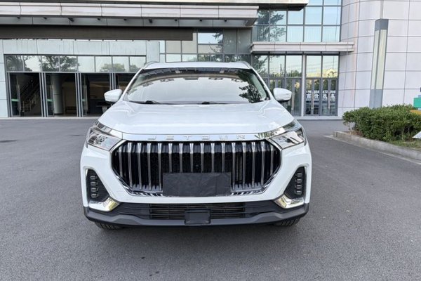 JETOUR X90 PLUS 2024, 44800 км, за 12645 USD