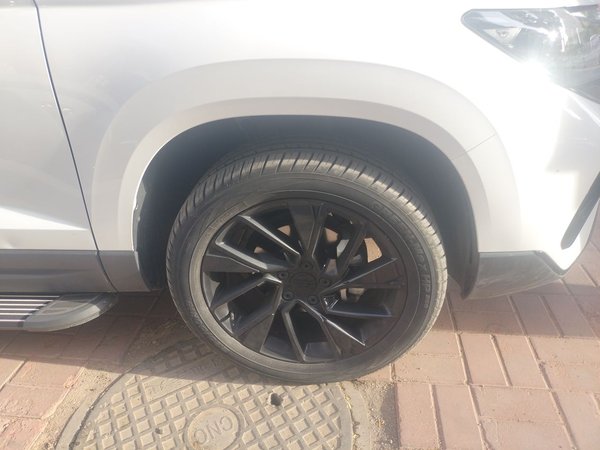 Jetta VS7 2023, 16600 км, за 12274 USD