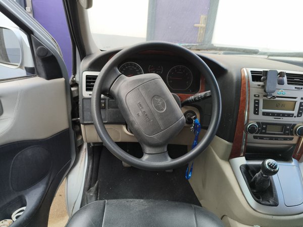 Jinbei Grace 2015 2.0L Classic Edition Standard Model Long Wheelbase 7/9 Seats, 2015 года