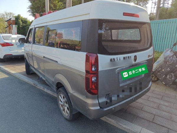 Jinbei New Hiace S 2021, 62600 км, за 6845 USD