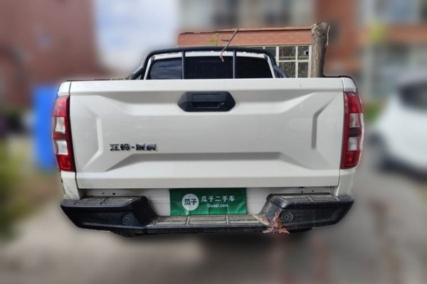 JMC Yuhu 2025, 15500 км, за 19167 USD