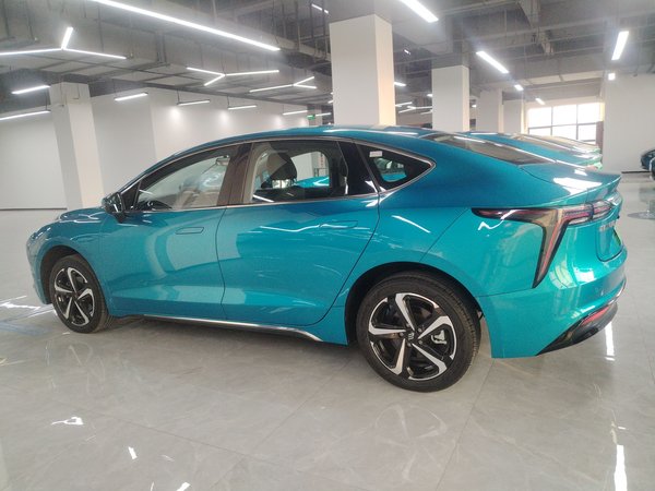 JMEV GSE 2023, 13200 км, за 9903 USD