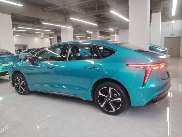 JMEV GSE 2023, 14100 км, за 9938 USD