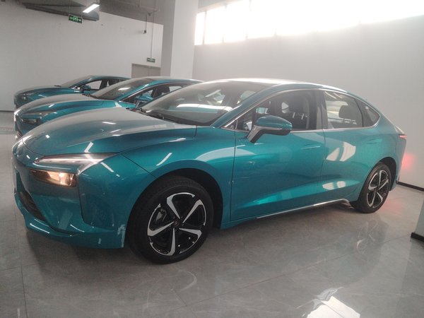 JMEV GSE 2023, 7500 км, за 9888 USD