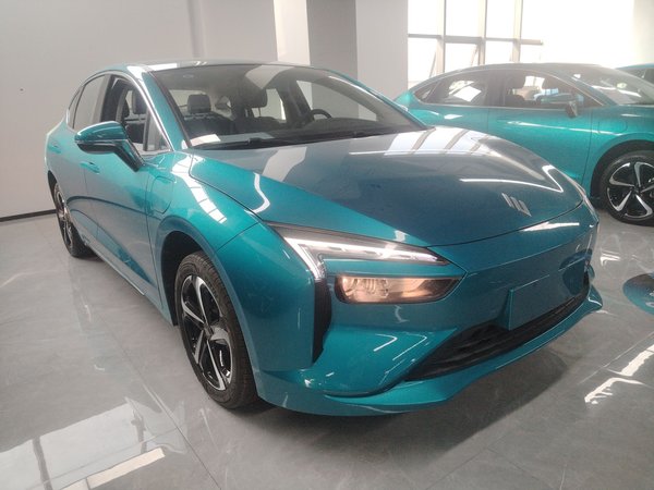 JMEV GSE 2023 Standard Range Industry Edition, 2023 года