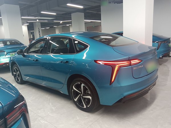 JMEV GSE 2023, 8100 км, за 9938 USD