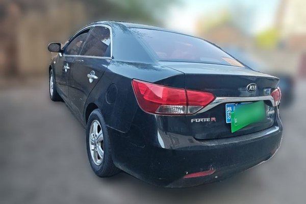 Kia Forte 2014, 126100 км, за 4028 USD