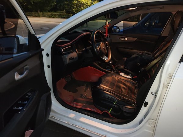 Kia Forte 2019, 41800 км, за 5866 USD - фото 17