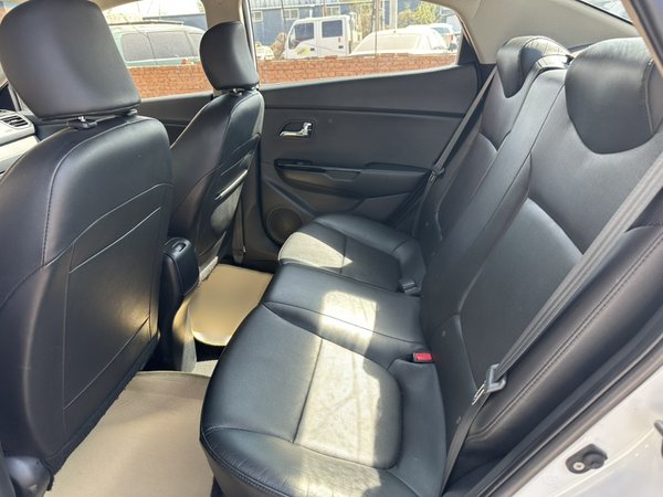 Kia K2 2012, 80200 км, за 5286 USD - фото 18