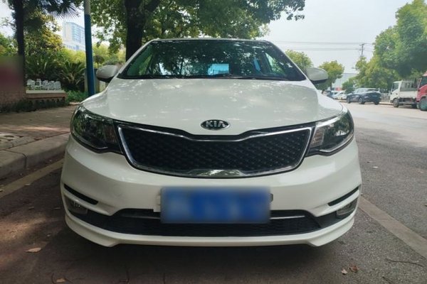 Kia K2 2015, 101199 км, за 5792 USD