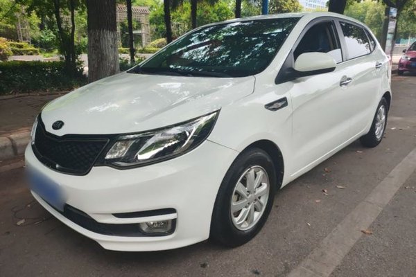 Kia K2 · 2015 год