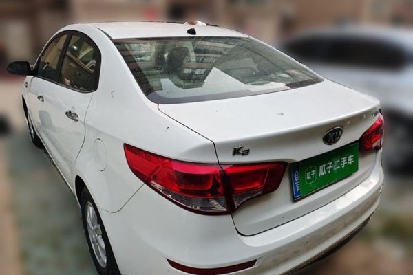 Kia K2 2015, 60800 км, за 2993 USD