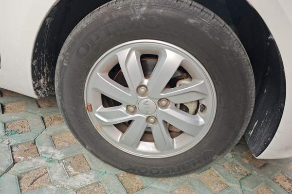 Kia K2 2015, 60800 км, за 2993 USD - фото 8